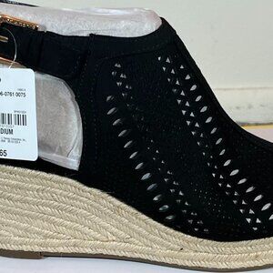 Black and Cognac shoes